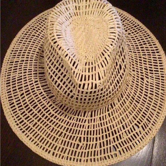 ❤️ rare Wyeth Boho rancher NEW! HP ♥️?♥️Rare Wyeth Crimson Boho rancher  main image 3